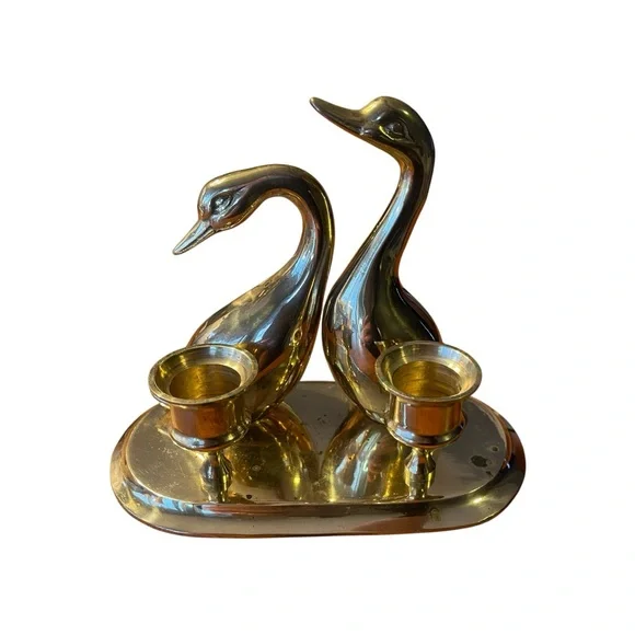Vintage Brass Swan Double Candlestick Holder Patina MCM Shelf Decor Taiwan 5.5" - Picture 8 of 9
